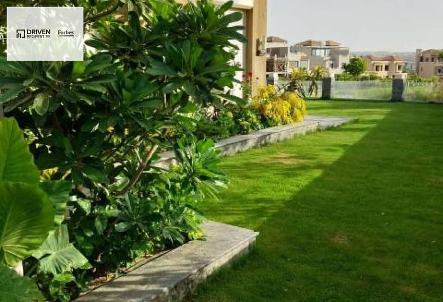 4 74fa69ca-eecb-47e7-8e78-cf6b6355672d. jpg