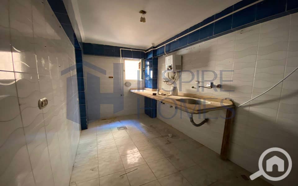 2 WhatsApp Image 2025-12-31 at 16.20. 04 (3). jpg