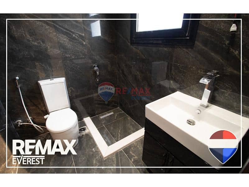 9 a2338c5e-4ba3-40d3-a7ab-36ff7c946810. jfif. jpg