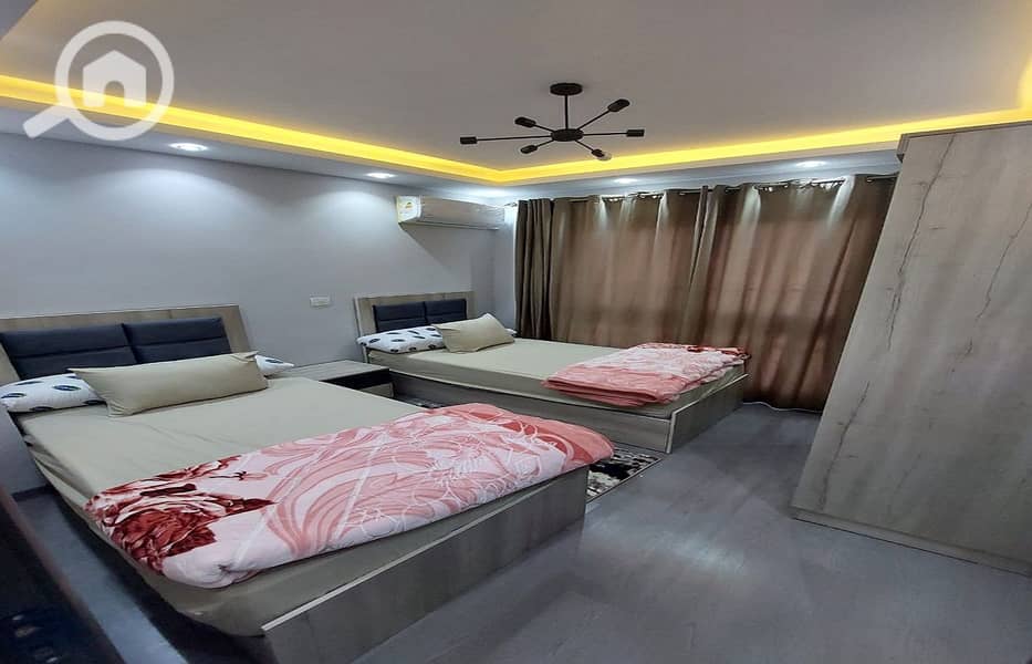 16 594eec50-d3c0-497d-8d7e-7ef56dced498. jpg