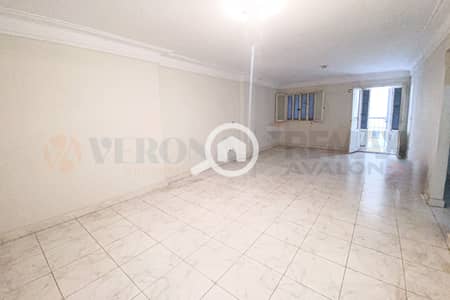 3 Bedroom Apartment for Sale in Bolkly, Alexandria - 1. jpg