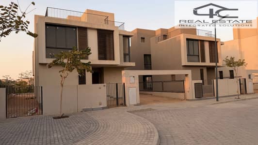 توين هاوس 4 غرف نوم للايجار في هليوبوليس الجديدة، القاهرة - 2025_12_23_16_29_IMG_1823. JPG