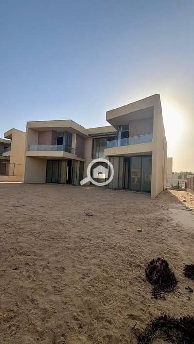 فیلا 5 غرف نوم للبيع في 6 أكتوبر، الجيزة - 65a7fd73-913b-4b93-a3eb-3b8ca210bcbd. jpg