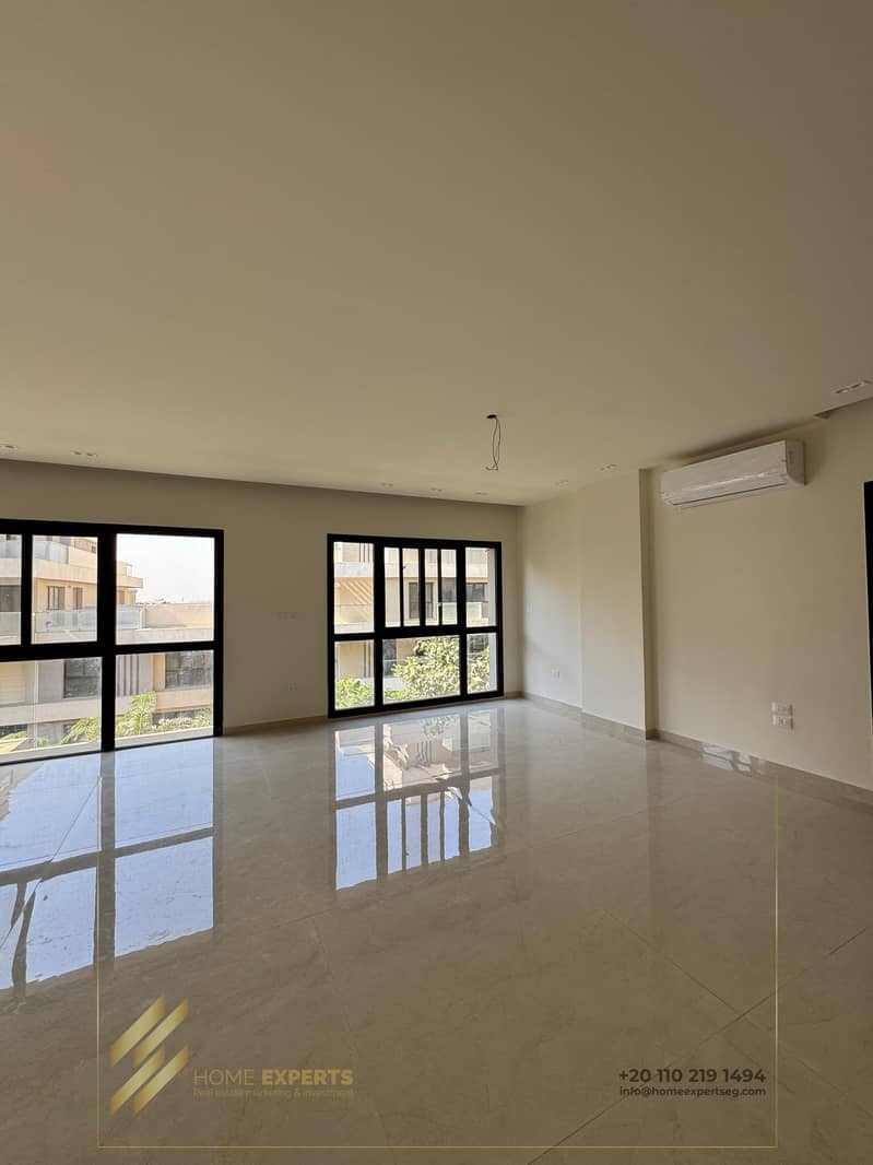 5 78aa2bd8-9a8a-4540-a548-9cb6dbe296ad. jpg