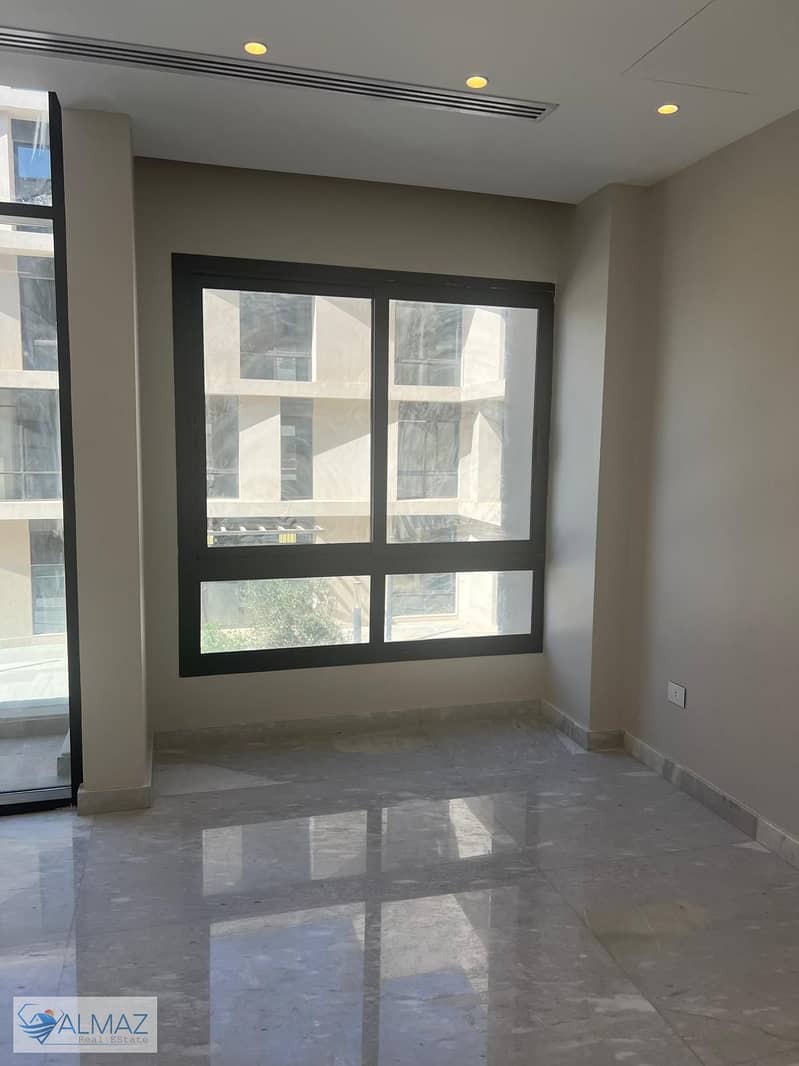 3 WhatsApp Image 2026-01-14 at 11.55. 42 AM (1). jpeg