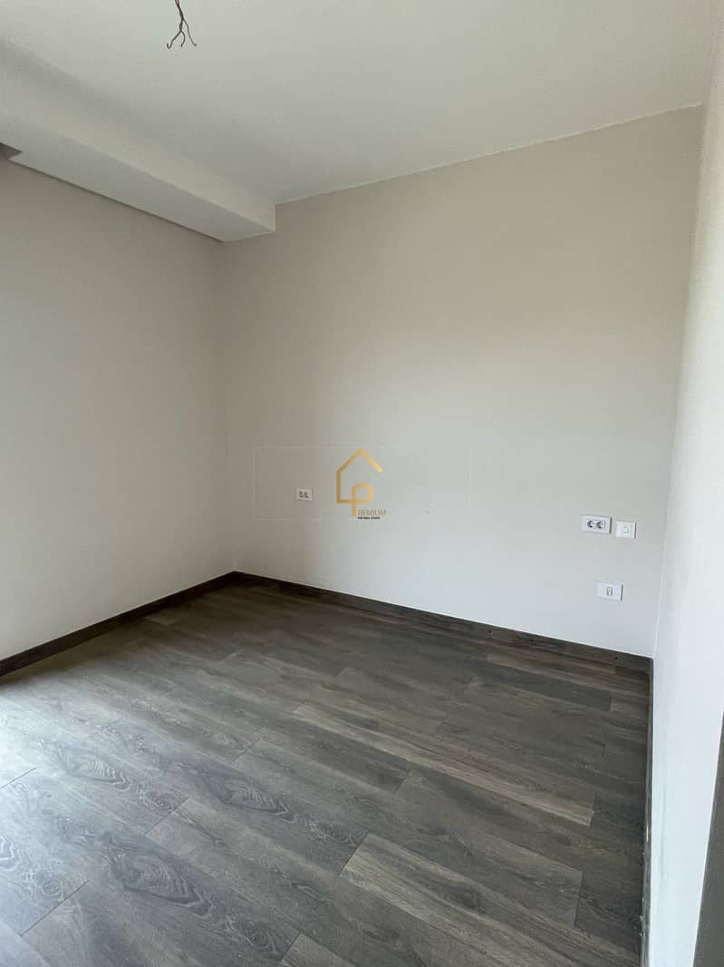 4 WhatsApp Image 2026-01-13 at 1.52. 43 PM. jpeg