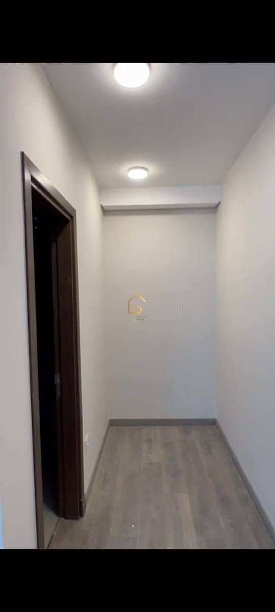 5 WhatsApp Image 2026-01-13 at 2.02. 00 PM (1). jpeg