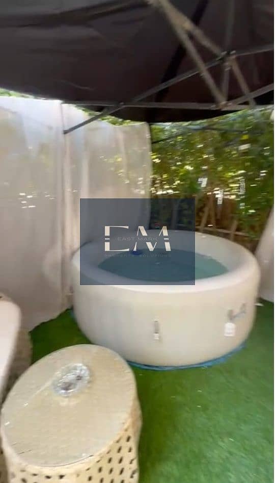 8 6cc740e6-a24e-495d-9b88-60ee4def9f29. jpg