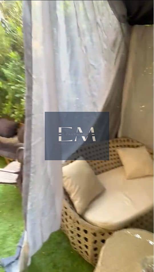 10 1462afd8-7c7e-4adc-9bb4-a7bdf5455beb. jpg