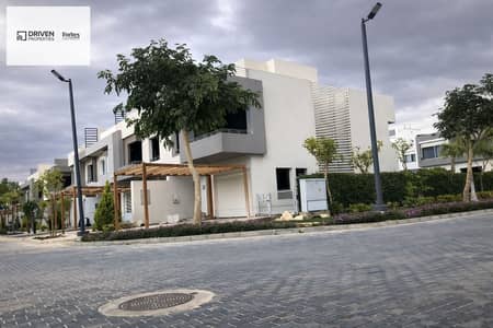 فیلا 4 غرف نوم للبيع في 6 أكتوبر، الجيزة - WhatsApp Image 2026-01-14 at 1.09. 39 PM. jpeg