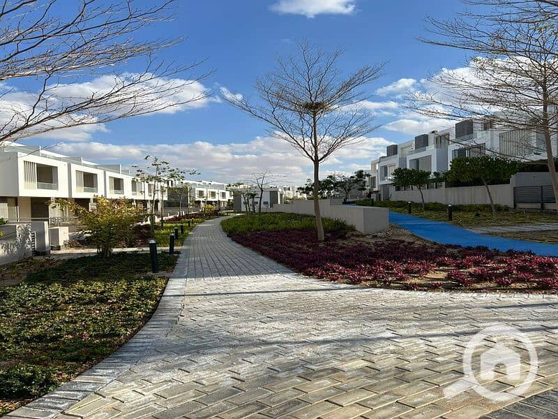 22 WhatsApp Image 2025-12-21 at 1.18. 08 PM5. jpeg