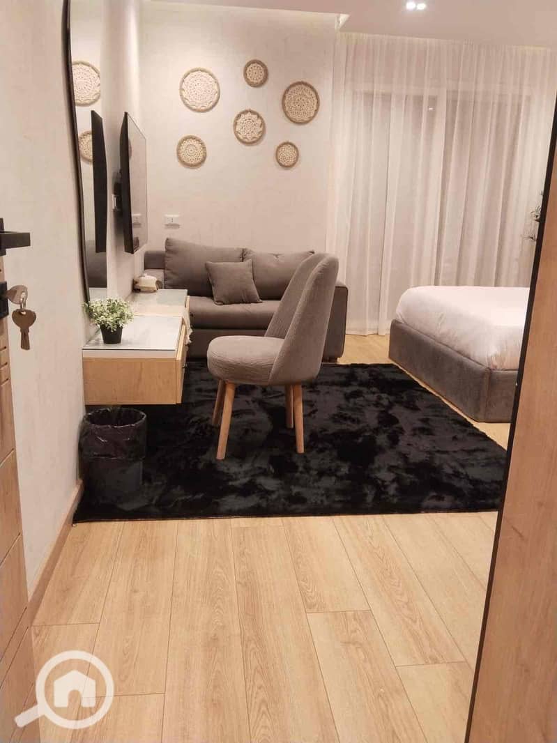 7 7a4bd624-ac3a-421b-9049-8302d6cb2a7b. jpg