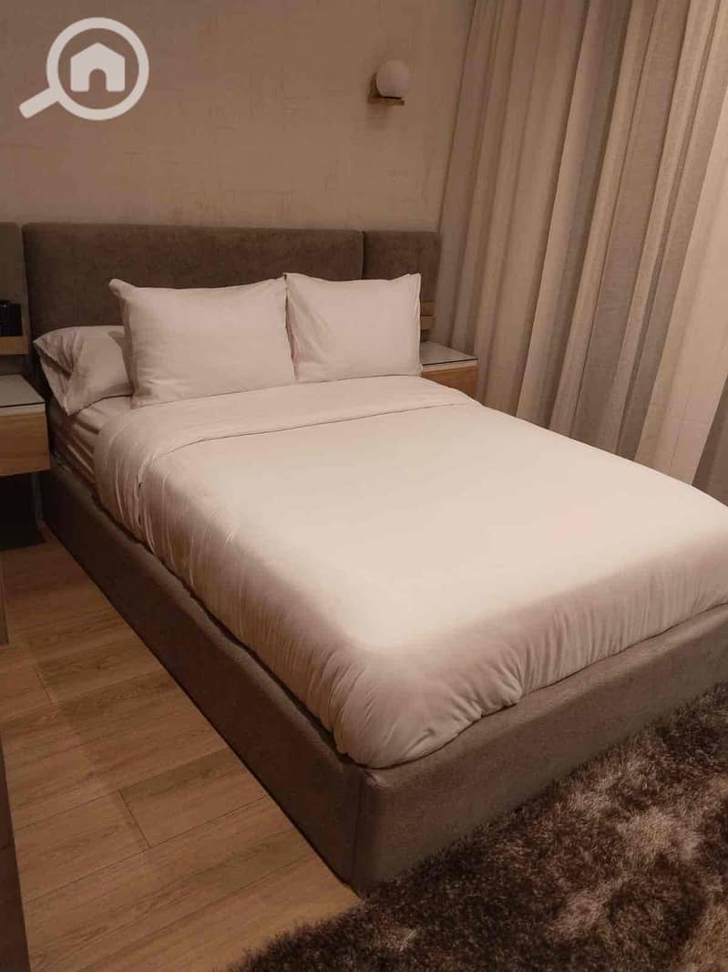 16 a064527f-2582-47f9-8df1-ca2192de9933. jpg