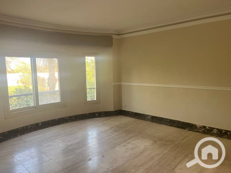 12 385d57cf-e65d-4823-b5c3-e1fd181cb191. jpg