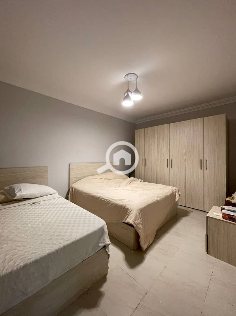 8 603298cf-50e0-4b65-b407-7145bc2396dc. jpg