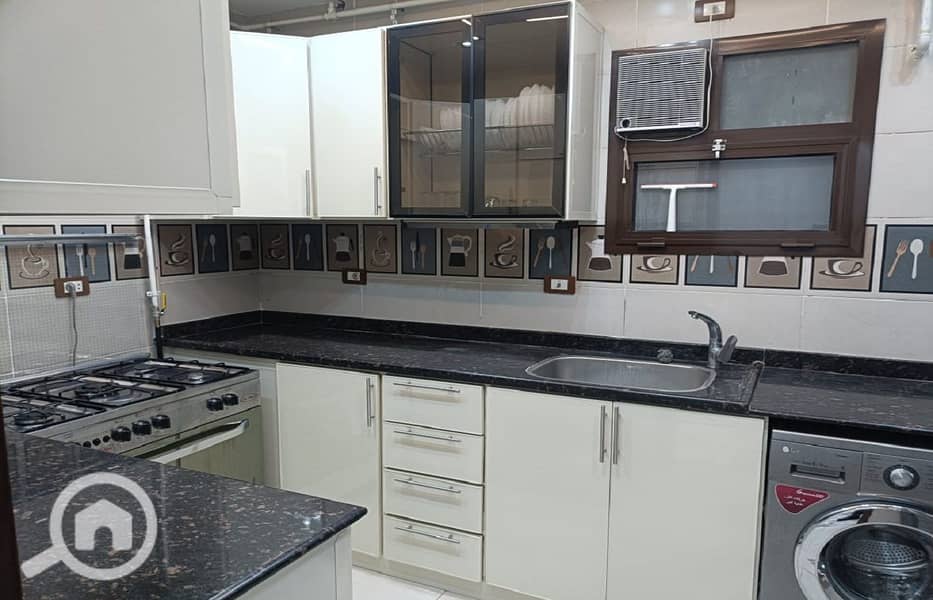 15 cdeb7197-cda1-4eb8-a5b6-79429cd9ce01. jpg