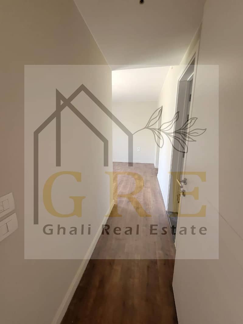 3 40d99dd3-ca71-41e7-8daf-b28453859d31. jpg