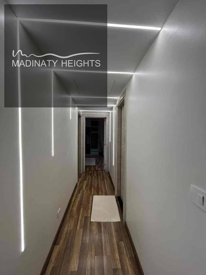 2 415c636a-77a2-4c80-afe3-46a4e6c722c5. jpg