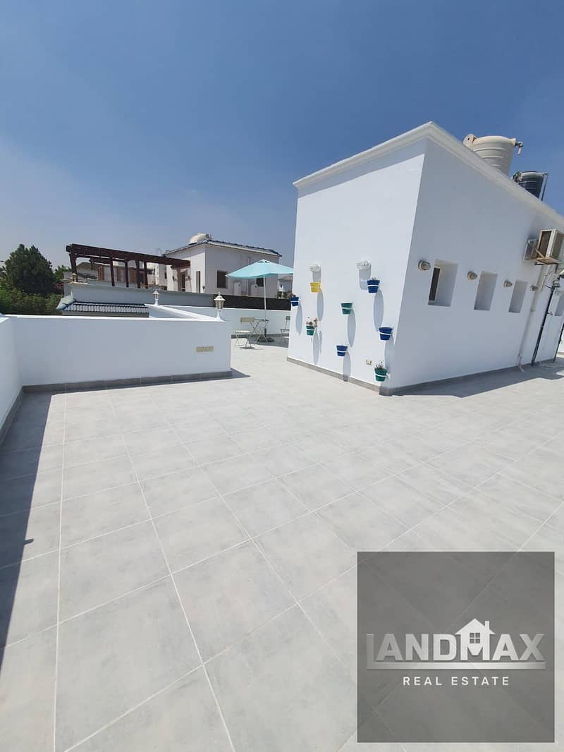 17 WhatsApp Image 2026-01-12 at 1.42. 08 PM (1). jpeg