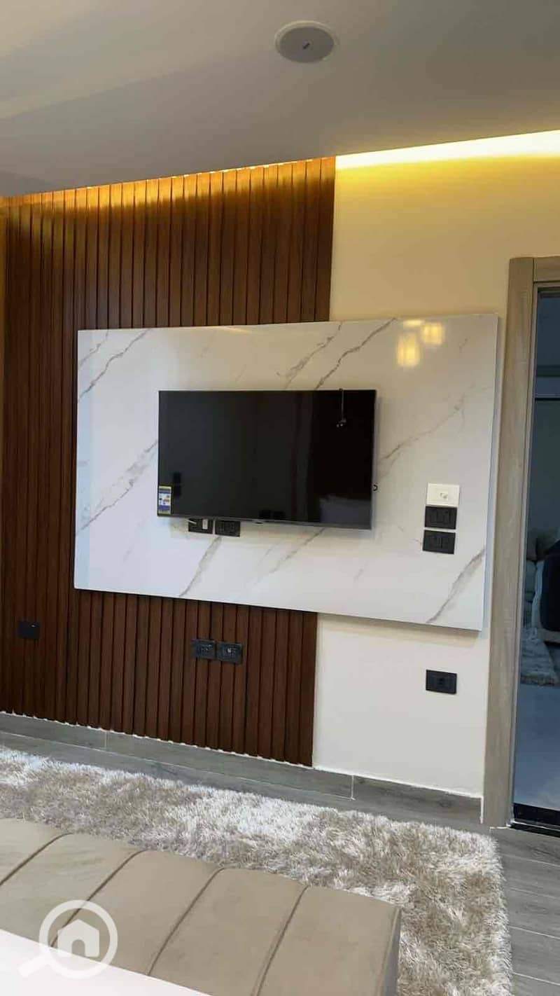 4 bf1ba548-8c14-4c33-bd5e-60965bc023f7. jpg