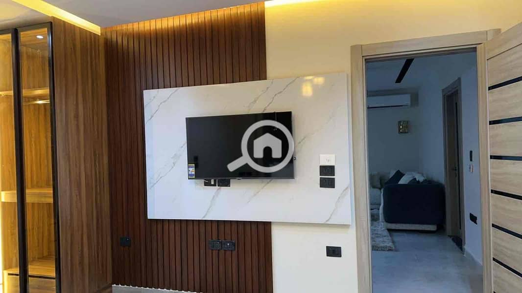 6 25fa545e-f5c6-4961-a431-ecd3e5b59b39. jpg