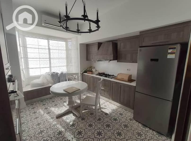 7 352351453_1037113571005877_5120103133070142131_n. jpg