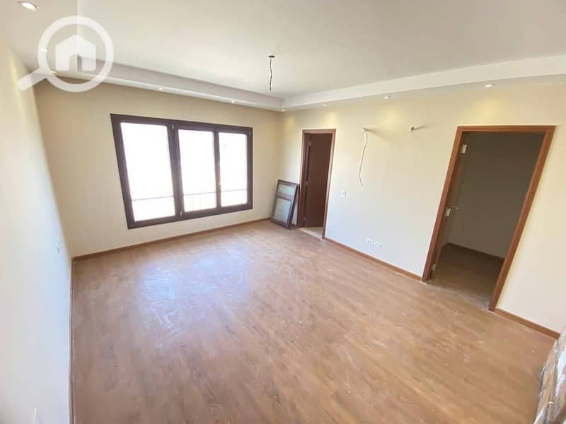 4 572323fa-550a-457f-954a-8470304b144e. jpg