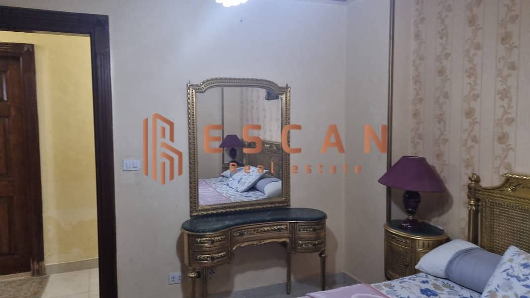 10 50f88f54-2dc1-44fb-a0c8-efe24ddf007f. jpg