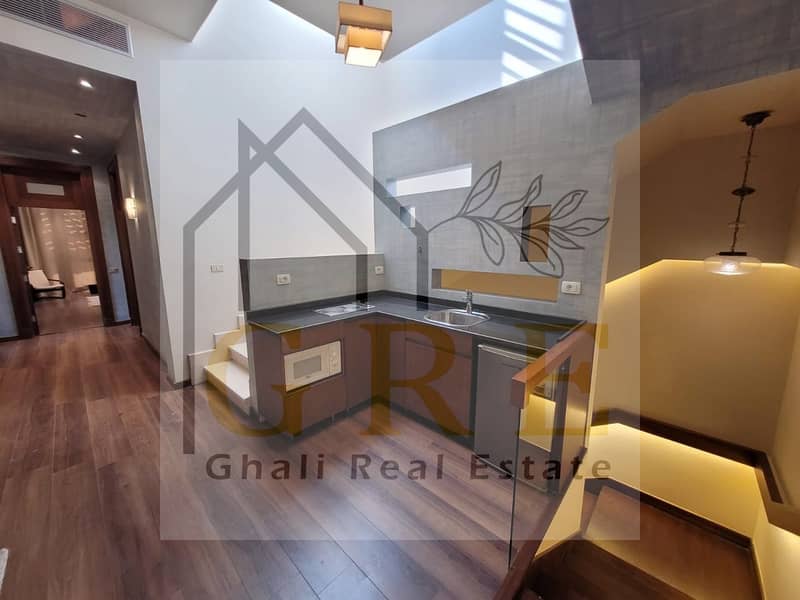 11 966611fa-00e0-4506-a78a-e2857491501e. jpg