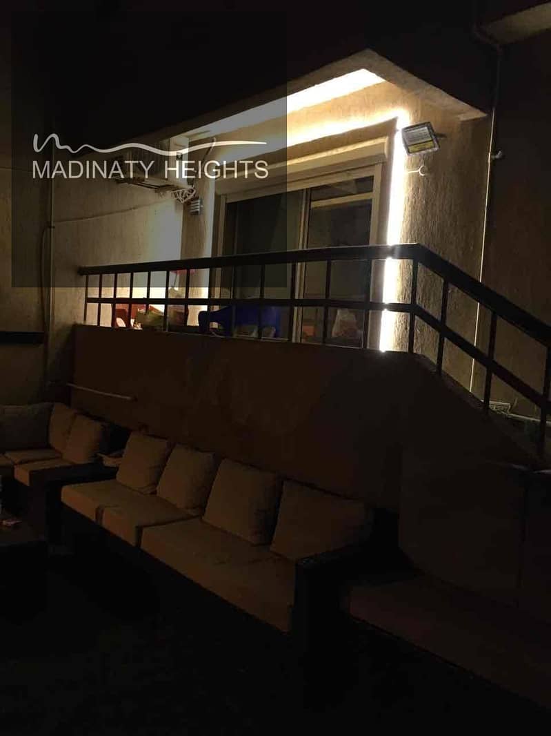 12 aabf98ed-416c-4f3b-ba7c-702556759680. jpg