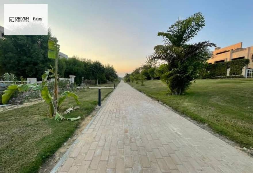 3 bc2a60b2-6009-4944-ac29-d9cd849a40b2. jpg