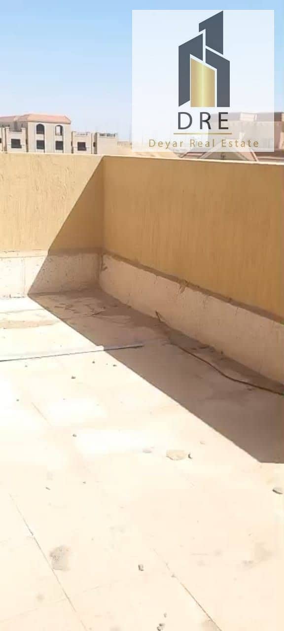 14 c176a89f-b38f-4319-ac44-1d26a0a99793. jpg