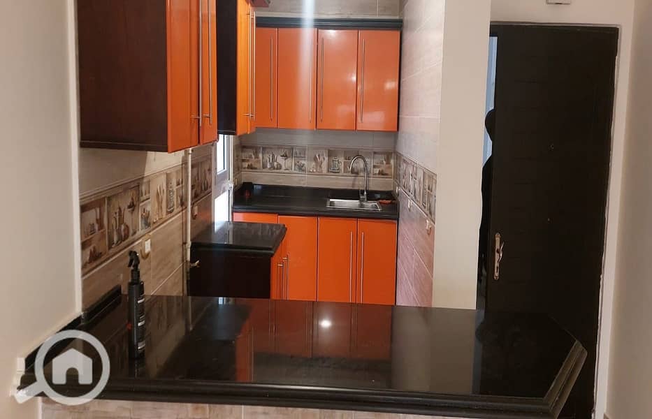 2 6e319dad-719a-445b-8480-1d578a1a6fb5. jpg