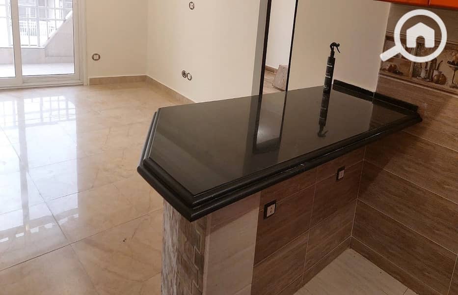 5 c0ea78ec-ade1-4349-bef6-d2b7ed8127e5. jpg