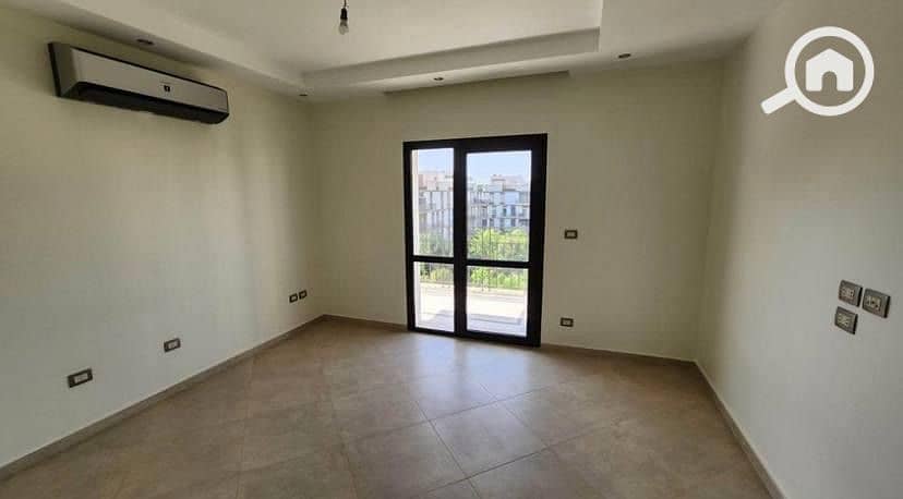 2 64b15d34-c74c-48e5-ac2b-0e96cfd60d9a. jpeg