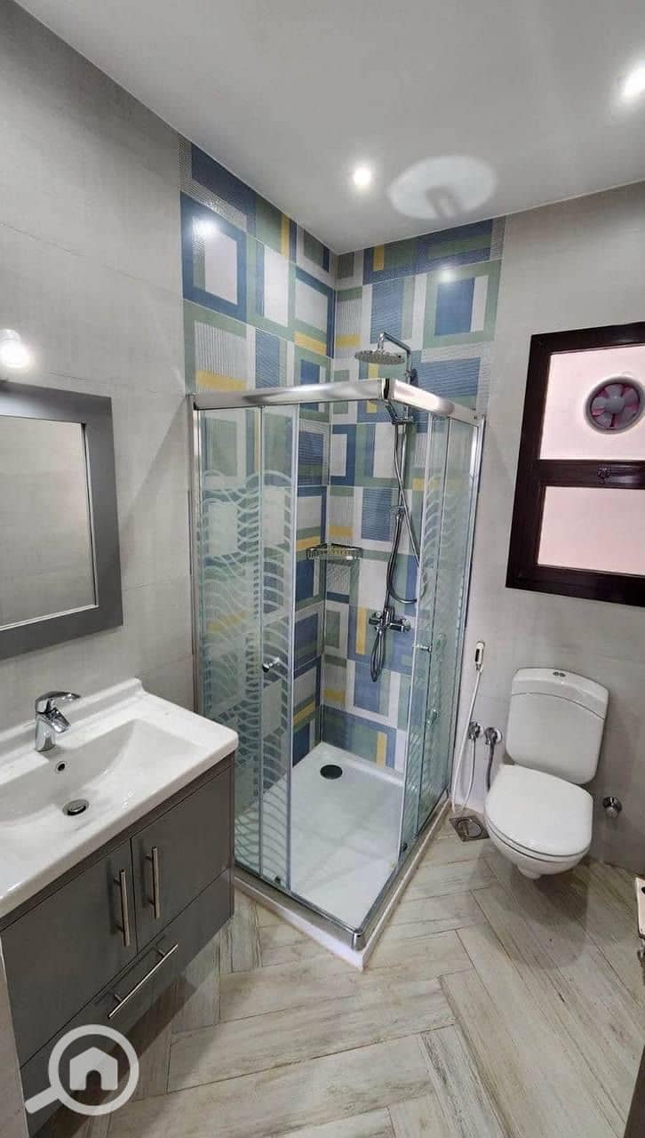 11 1004eeb9-da50-43a5-a7c7-7abb2c50d0e7. jpeg