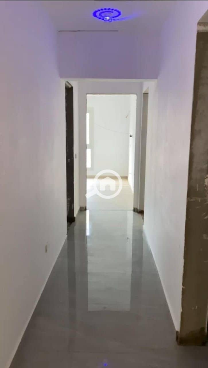 15 d4554ac2-537e-4bfe-b18f-e3e7abb3c74d. jpeg