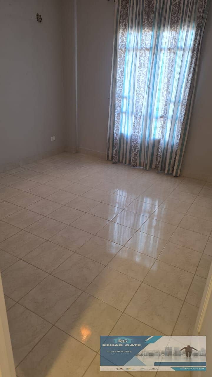 9 d08e0077-583c-4731-85c7-8a8a306f75b9. jpg