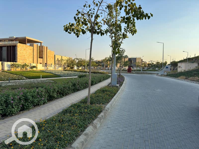 7 f6d614a2-ad73-4a10-99da-c821806068d6. jpeg