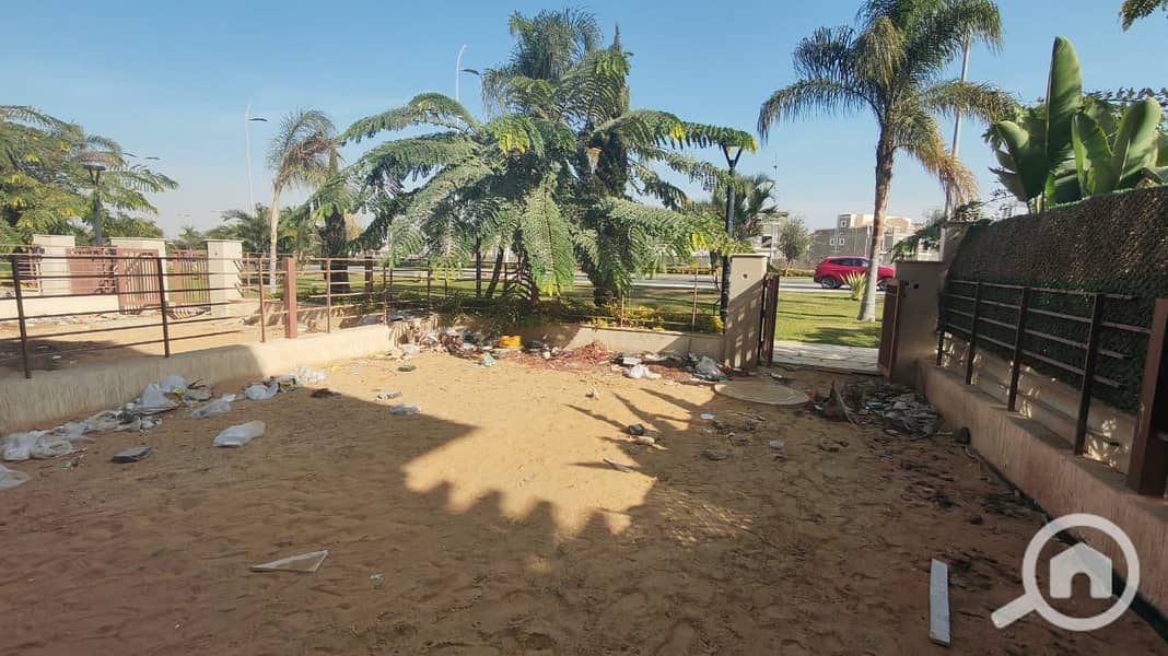 2 4b577709-8164-4f8c-a714-dea6625636e4. jpg