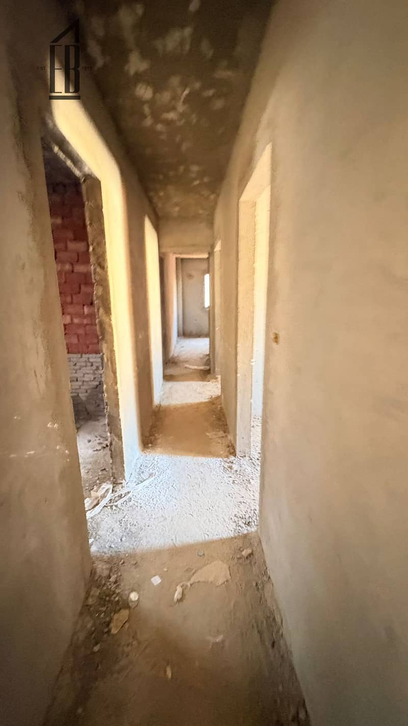 2 WhatsApp Image 2025-10-01 at 5.01. 59 PM. jpeg