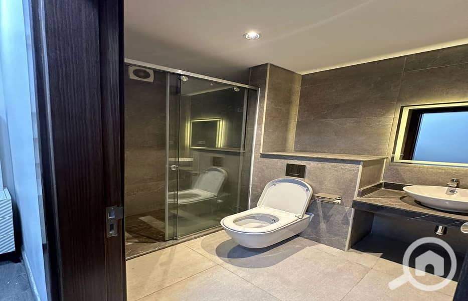 9 73a5a25a-6cee-4f80-b802-a58c2a174455_1400x900. jpg