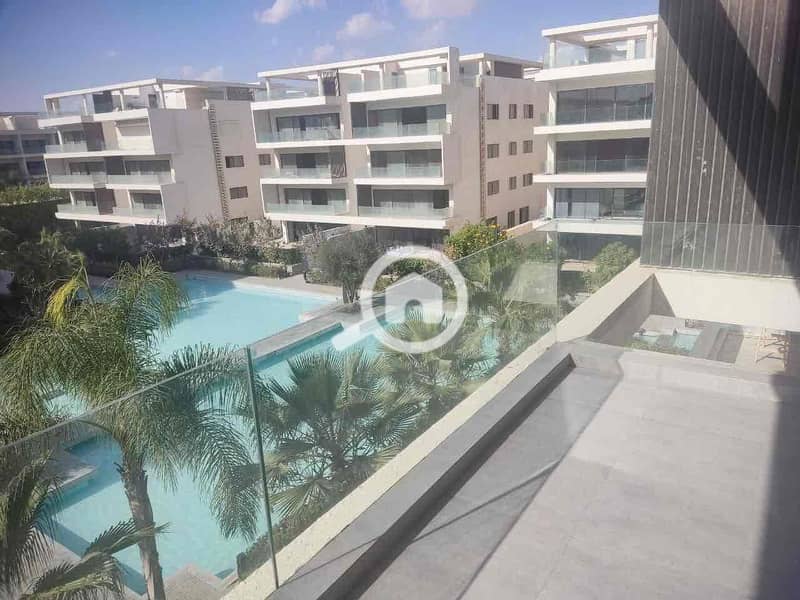 4 0c6ab97b-2261-4029-8549-0fb6f90ab68b. jpg