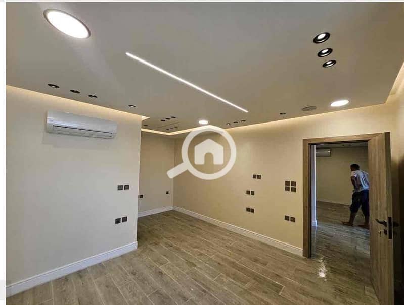 10 bc511101-3fa0-488f-98f3-7fd2ba3cd0a2. jpg