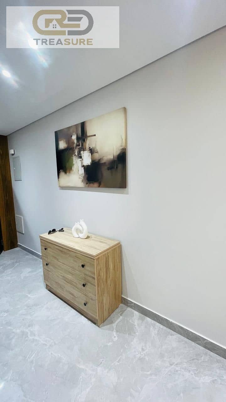 24 WhatsApp Image 2026-01-14 at 12.08. 38 PM (1). jpeg