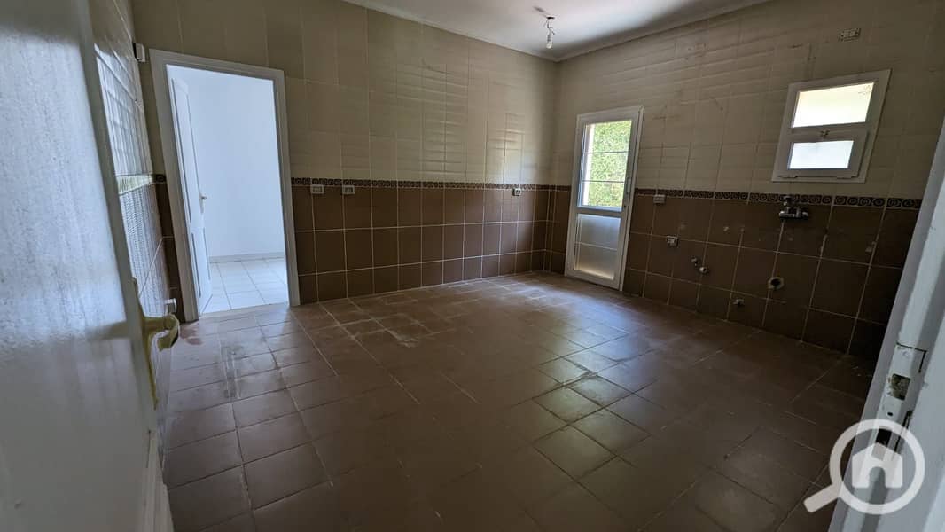 10 WhatsApp Image 2026-01-14 at 14.36. 24 (1). jpeg