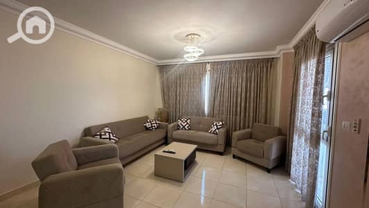 شقة 3 غرف نوم للايجار في مدينتي، القاهرة - IMG-20251208-WA0221. jpg