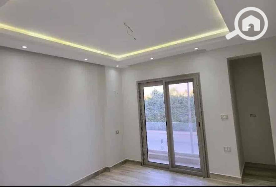 8 3a24ea74-bcbf-4676-bf46-a198e2fade4e. jpg