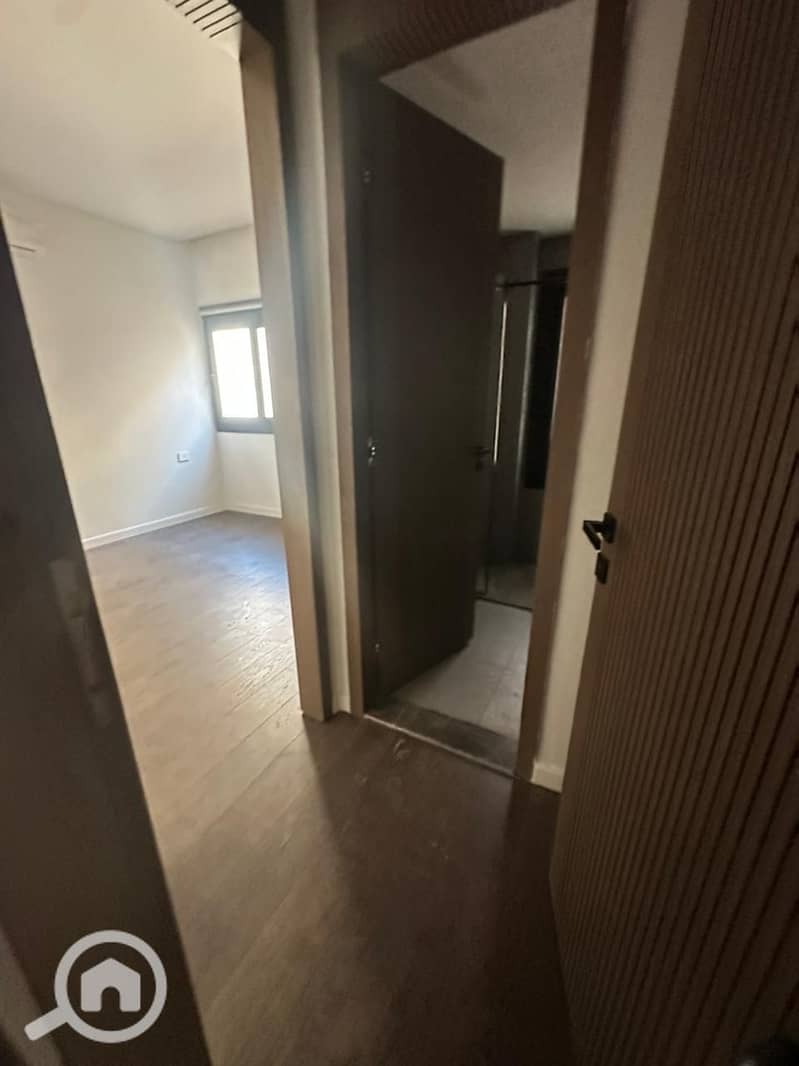 11 WhatsApp Image 2026-01-11 at 11.55. 30 PM (1). jpeg