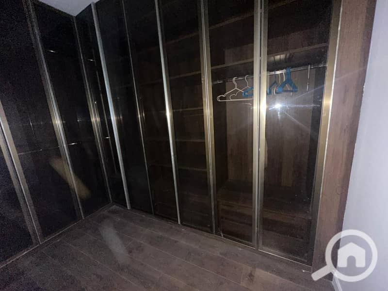 12 WhatsApp Image 2026-01-11 at 11.55. 30 PM. jpeg